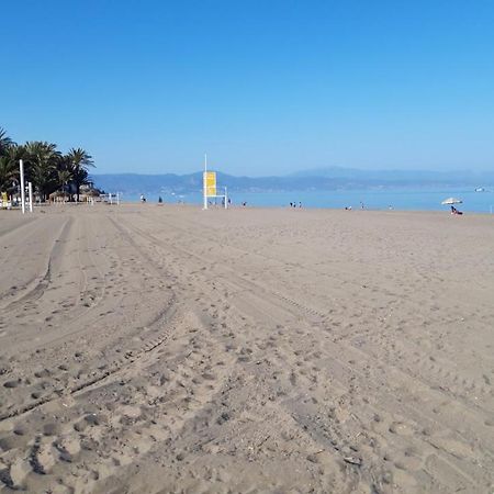 Los Nidos Sea Pretty&Beach- La Carihuela توريمولينوس المظهر الخارجي الصورة