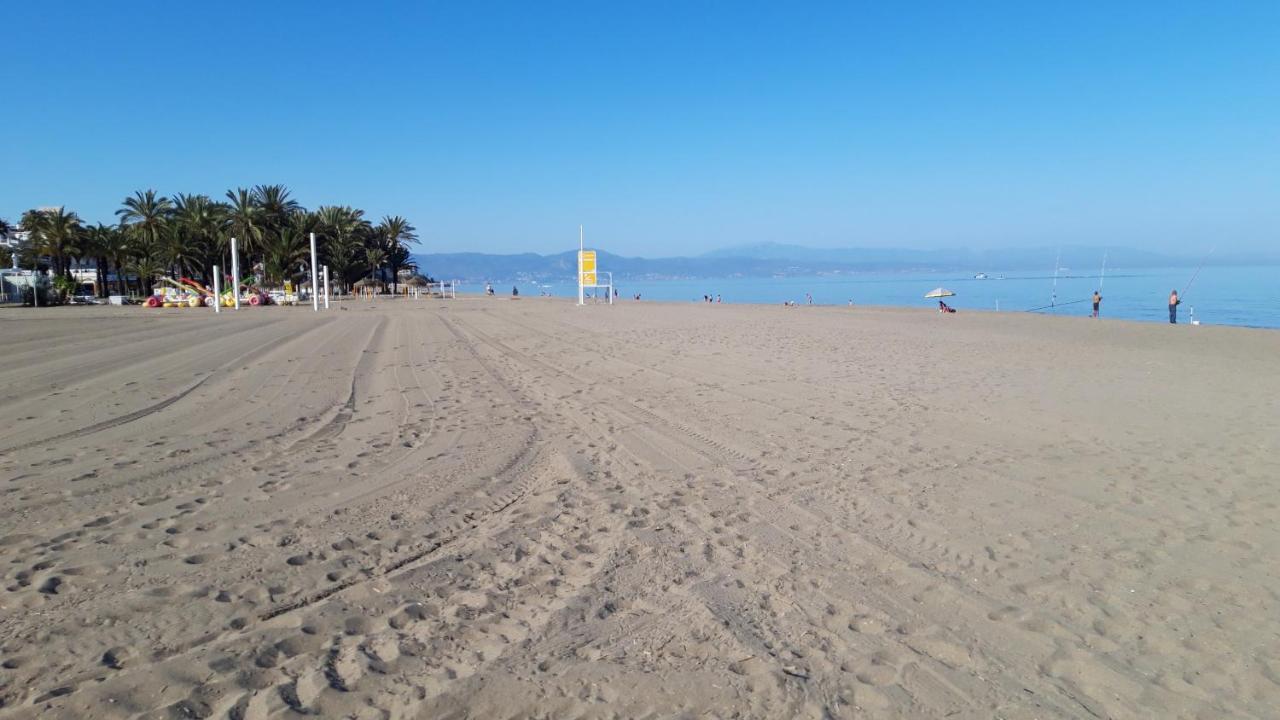 Los Nidos Sea Pretty&Beach- La Carihuela توريمولينوس المظهر الخارجي الصورة